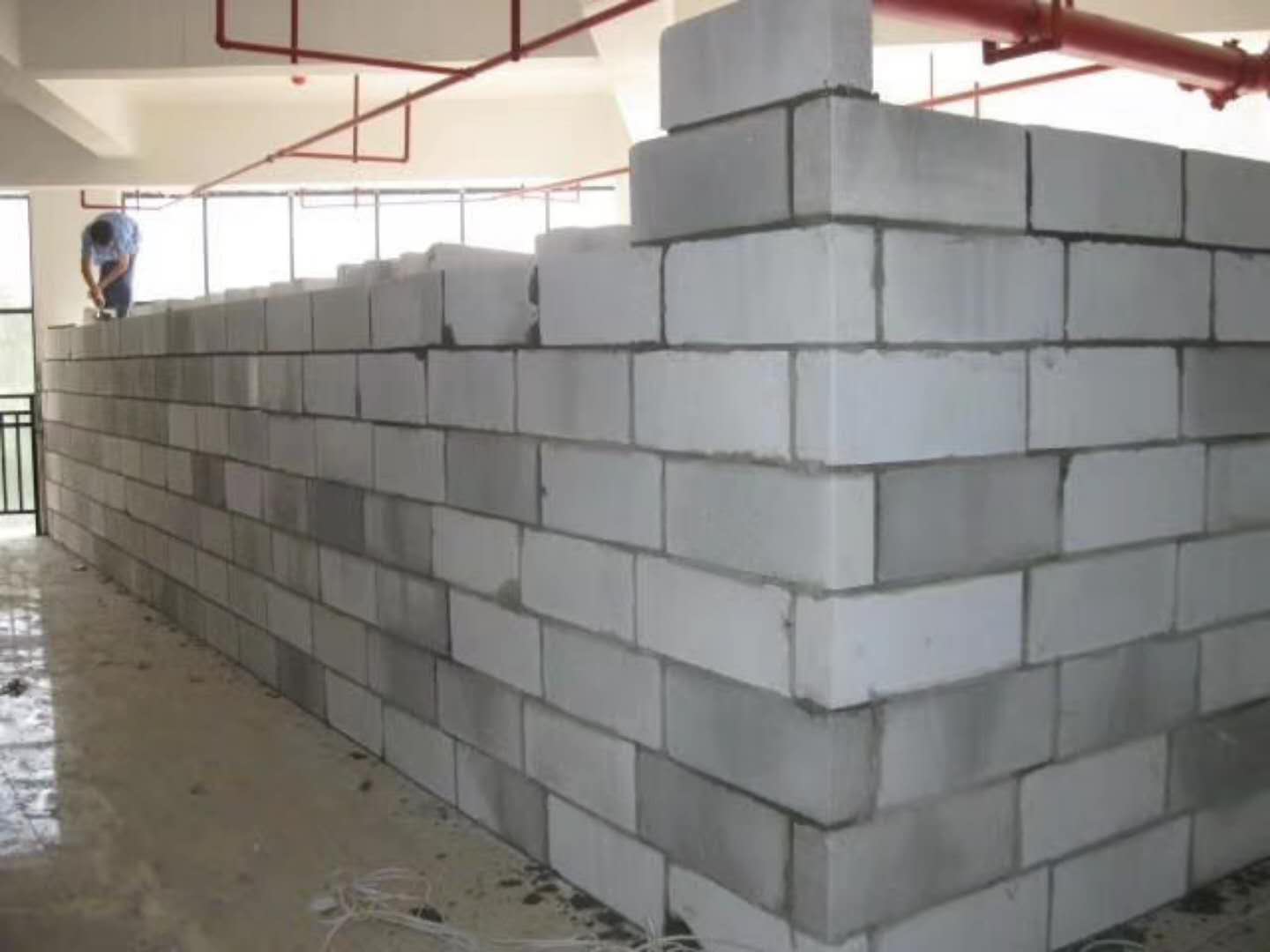 阿成蒸压加气混凝土砌块承重墙静力和抗震性能的研究