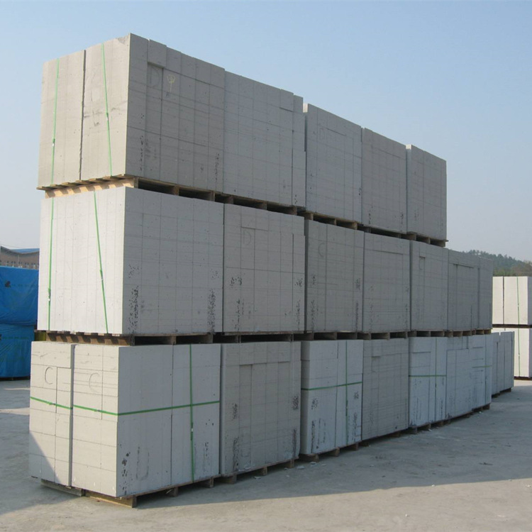 阿成宁波台州金华厂家：加气砼砌块墙与粘土砖墙造价比照分析