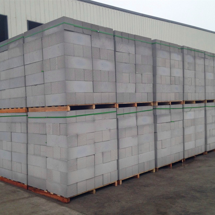 阿成宁波厂家：新型墙体材料的推广及应运